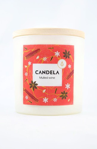 Świeca zapachowa sojowa grzane wino to najlepszy prezent na święta.